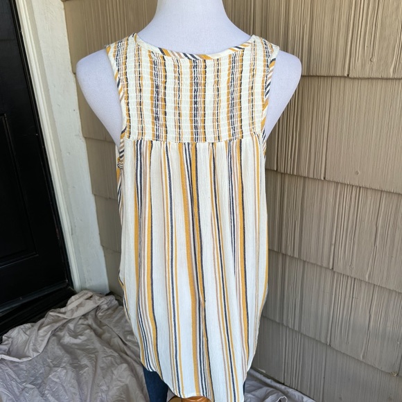 NWT Lovestitch vneck tank w/navy, tan & mustard vertical stripes - Picture 2 of 2
